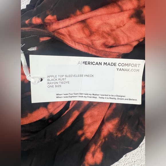 YANA K Apple Top Sleeveless V Neck One Size Fits All NWT - Picture 5 of 5